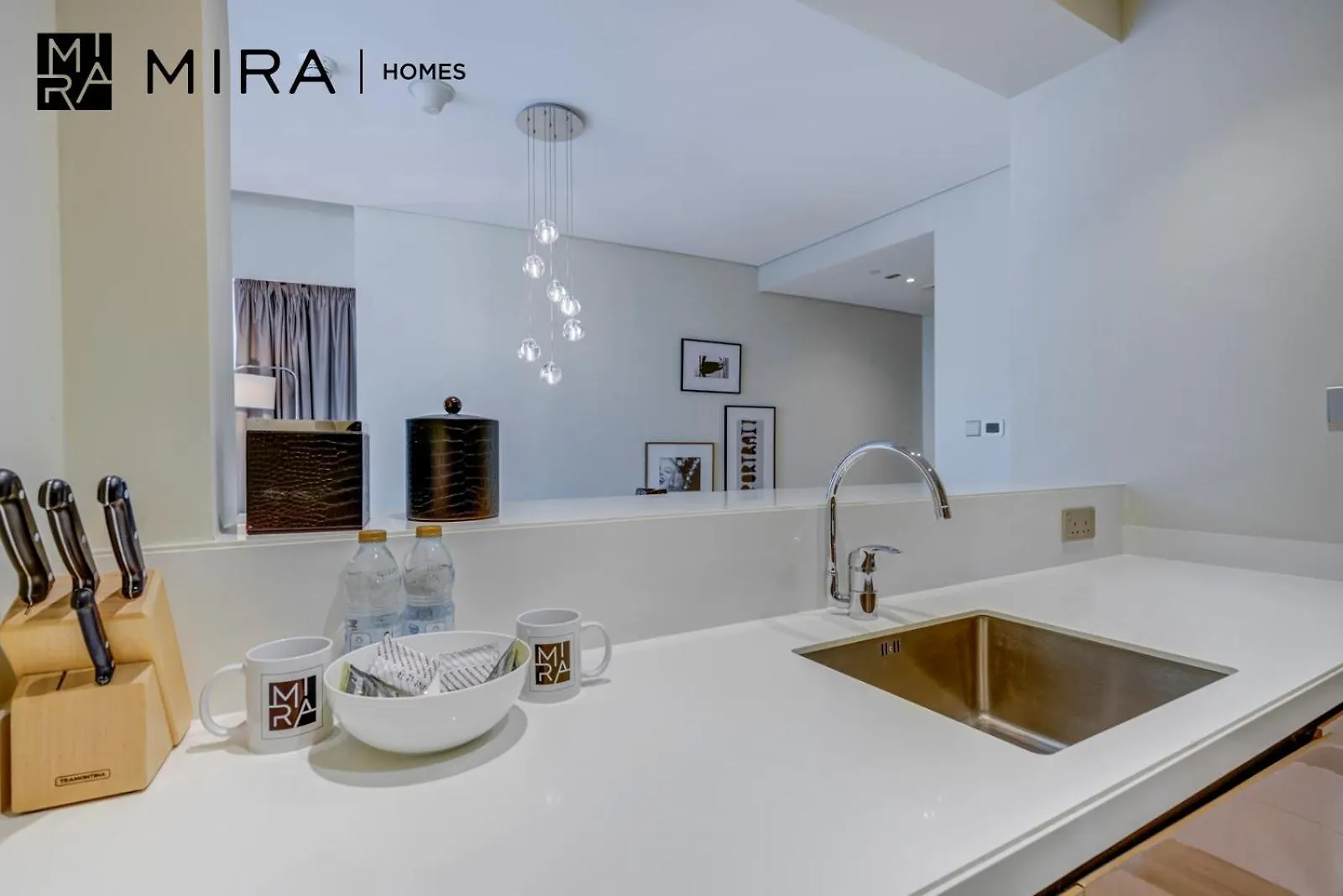 Mira Holiday Homes - Fully Furnished 1 Bedroom In Paramount Dubai 0*,